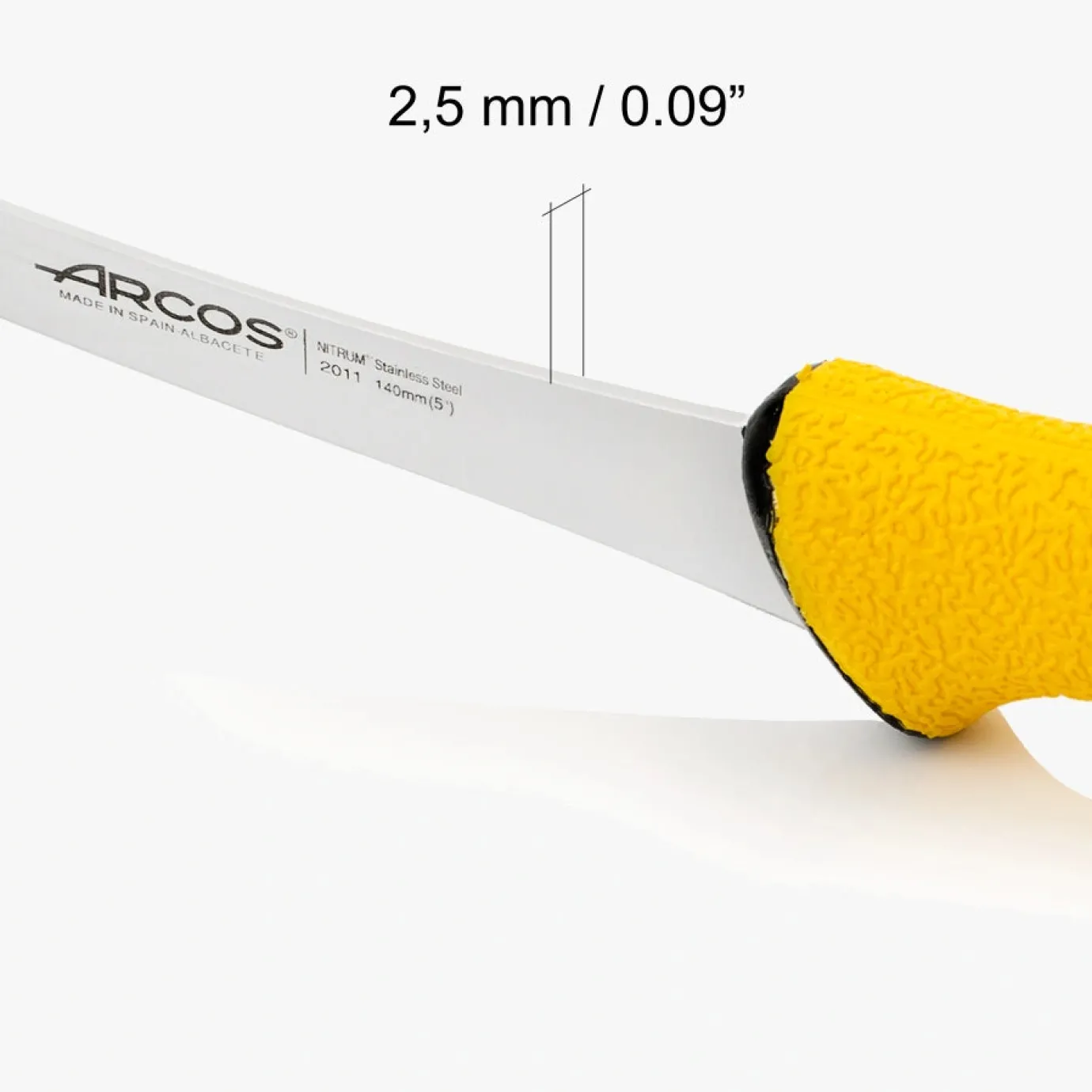 ARCOS Deshuesadores|Cuchillo Deshuesador Semi-Rígido Serie Dúo Pro 140 mm